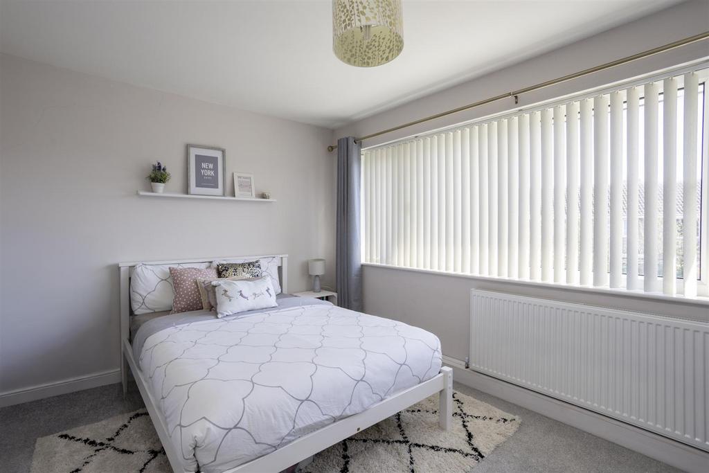 55 Keble Park North 30.jpg