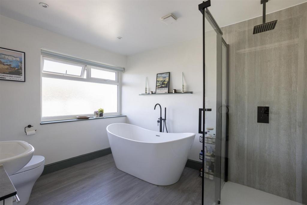 55 Keble Park North 27.jpg