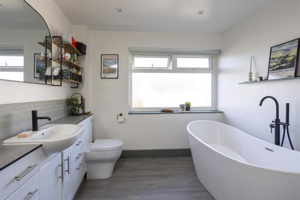 55 Keble Park North 29.jpg