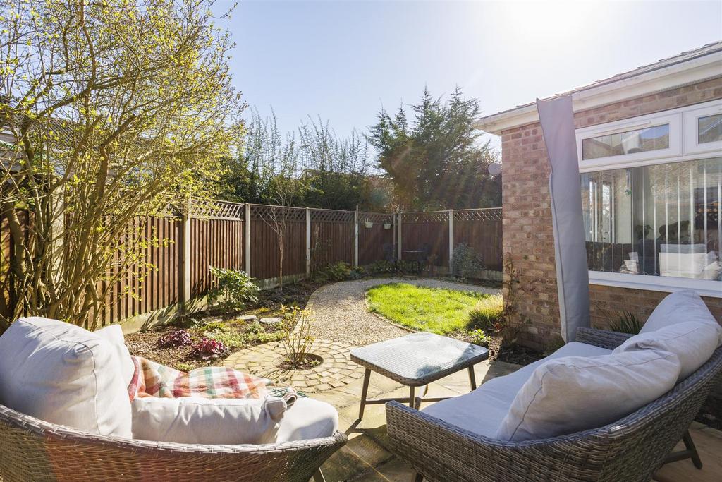 55 Keble Park North 26.jpg