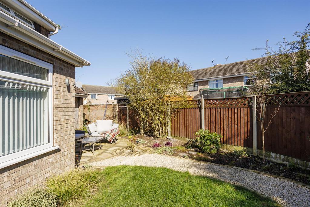55 Keble Park North 22.jpg