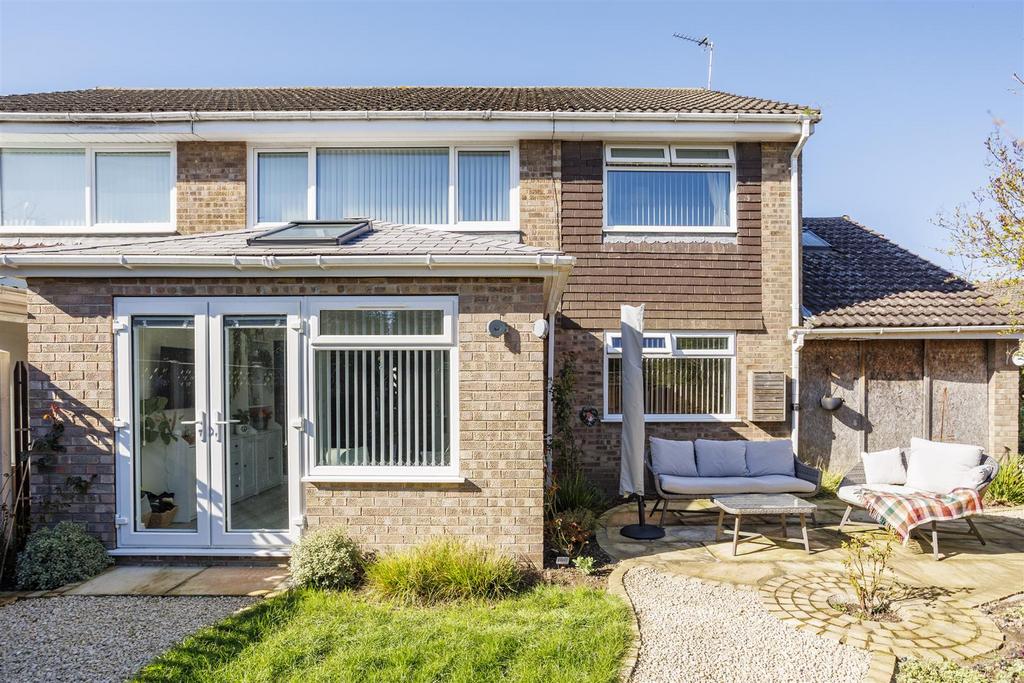 55 Keble Park North 23.jpg