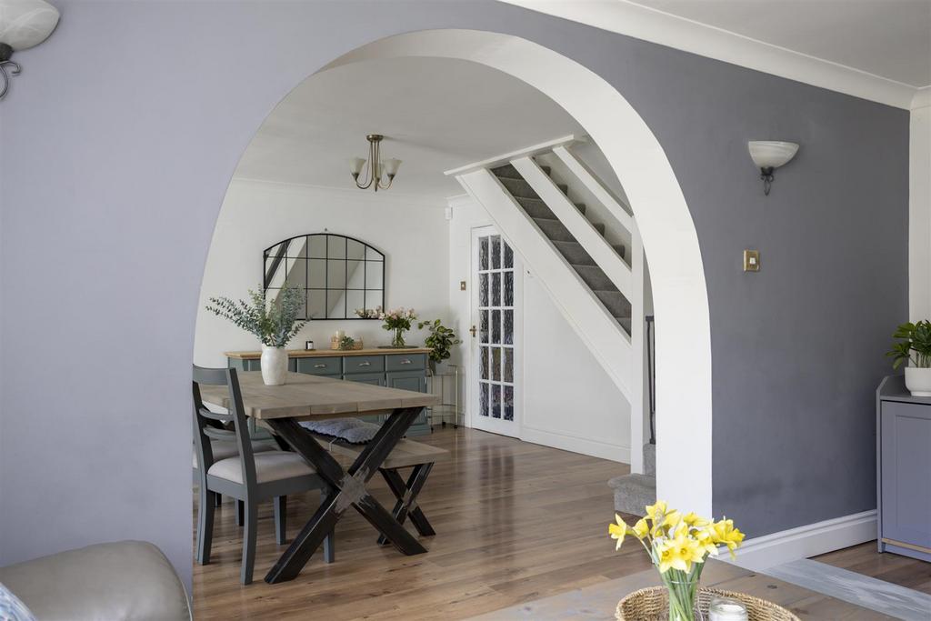 55 Keble Park North 15.jpg