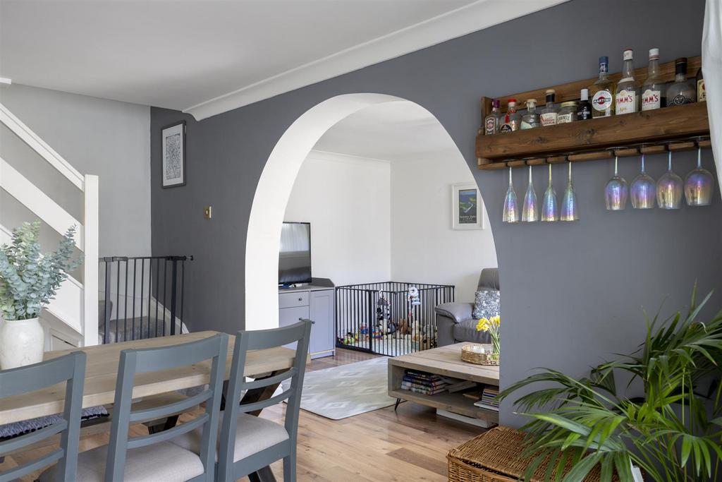 55 Keble Park North 19.jpg
