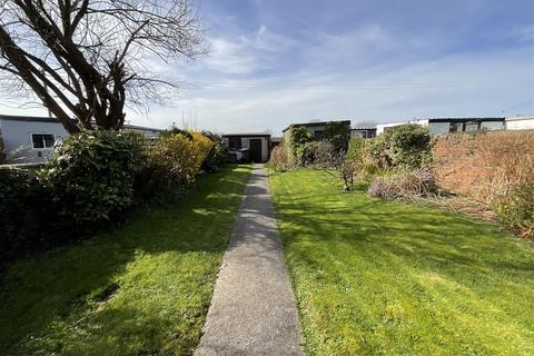undefined, New Road, Ammanford SA18