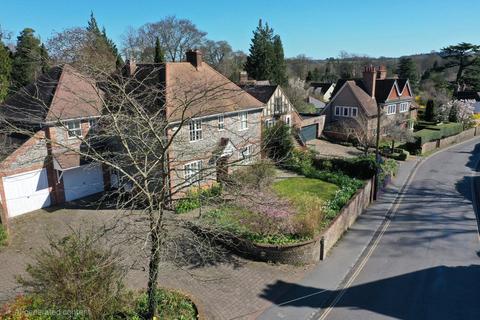 High Street, Whitchurch on Thames, Reading, Oxfordshire, RG8