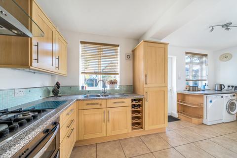 undefined, Manor Park Close, West Wickham, Kent, BR4