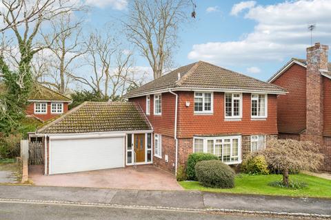 4 bedroom detached house for sale, The Binghams, Maidenhead