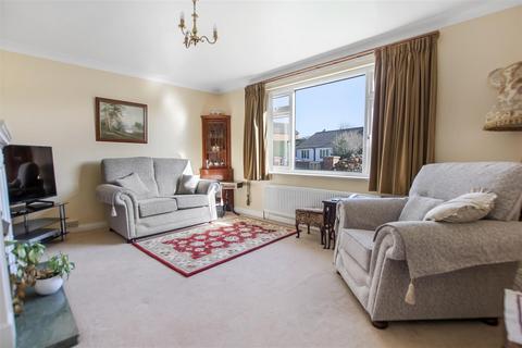 2 bedroom detached bungalow for sale, Poplar Crescent, Northallerton