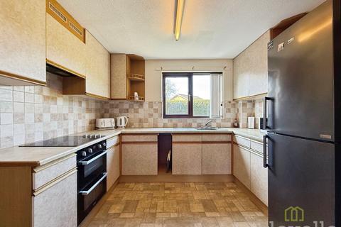3 bedroom detached house for sale, Meadow Rise, Lea DN21