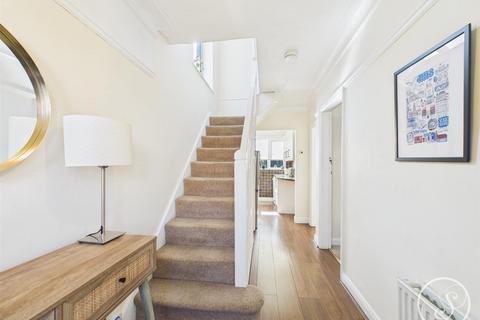 4 bedroom semi-detached house for sale, Stainburn Road, Leeds