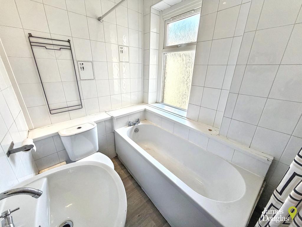 Bath1
