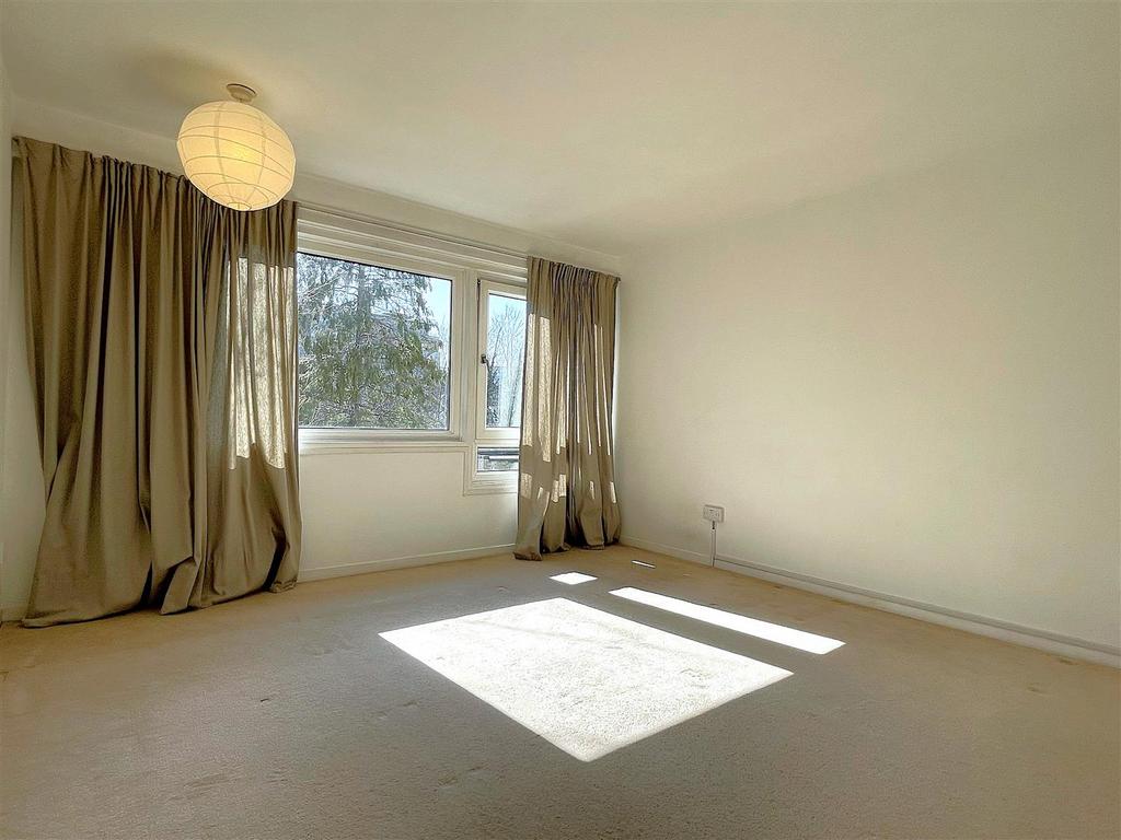 Bedroom1.jpg
