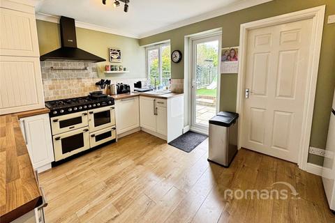 undefined, Chapel Street, Farnborough, Hampshire