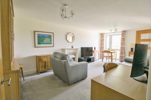 1 bedroom flat for sale, The Brow, Clayton Court The Brow, RH15