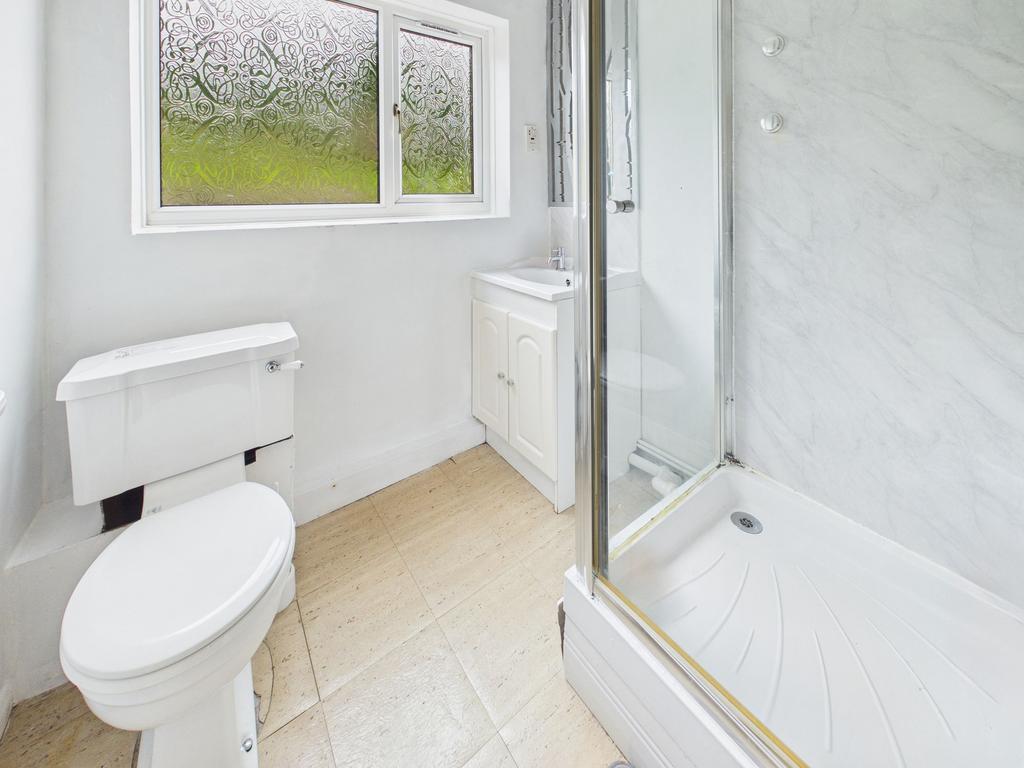 Annexe - Shower Room