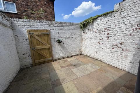 3 bedroom house to rent, Heyes Lane, Alderley Edge, Cheshire
