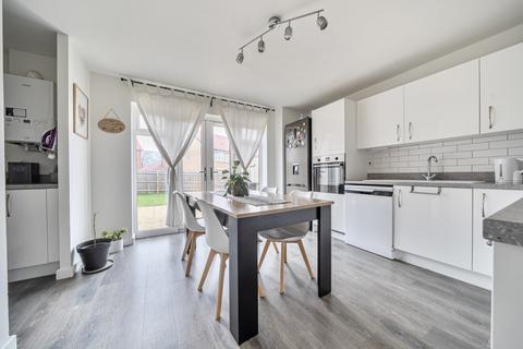 3 bedroom semi-detached house for sale, Martingale Grove, Arborfield Green, Reading