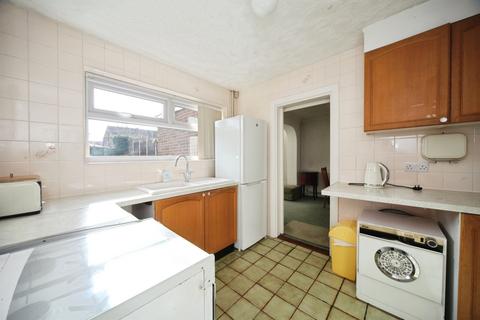 undefined, Seabrook, Luton