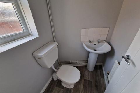 undefined, KINGS LYNN