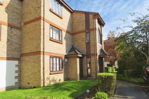 undefined, Spring Grove, Mitcham, CR4