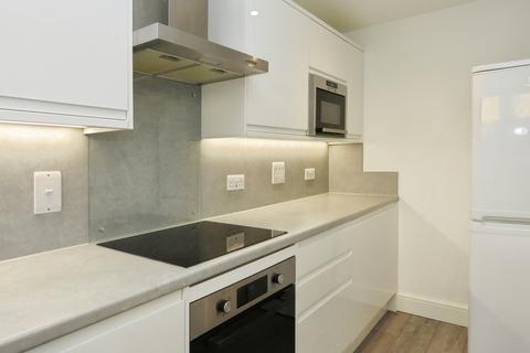 1 bedroom apartment to rent, Spring Grove, Mitcham, CR4