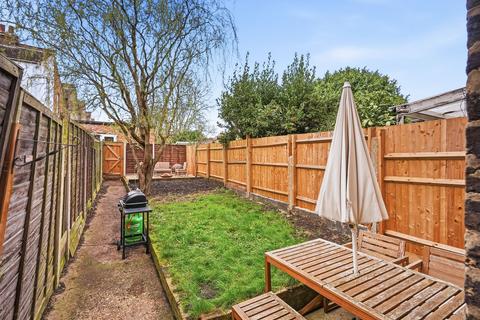 undefined, Benhill Road, Sutton, SM1