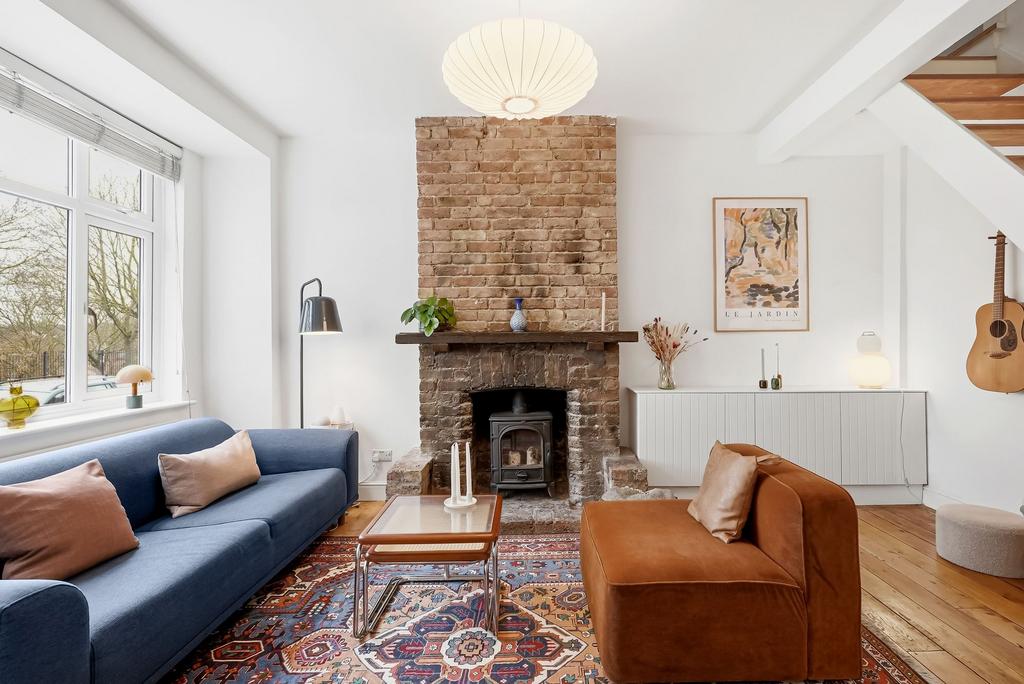 Living room, fireplace