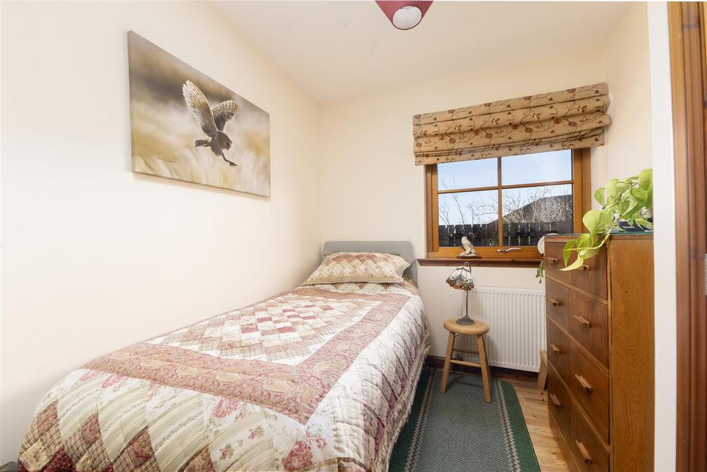 BEDROOM 3.jpg