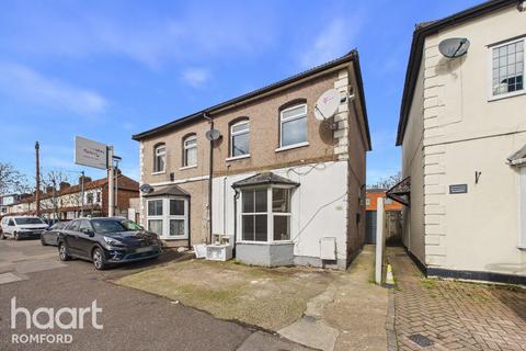 undefined, London Road, Romford, RM7 9QU