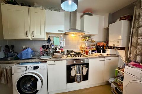 1 bedroom flat to rent, Mitcham CR4