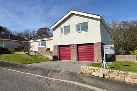 Cae Mair, Beaumaris