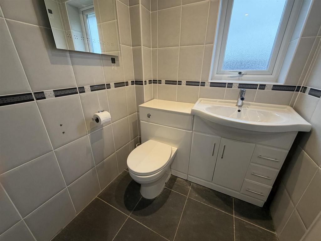 En Suite Shower Room