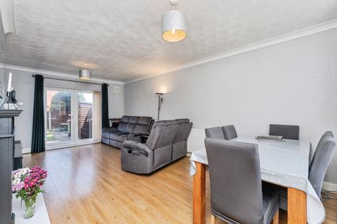 3 bedroom terraced house for sale, Bebington Road, Great Sutton, Ellesmere Port, Cheshire, CH66