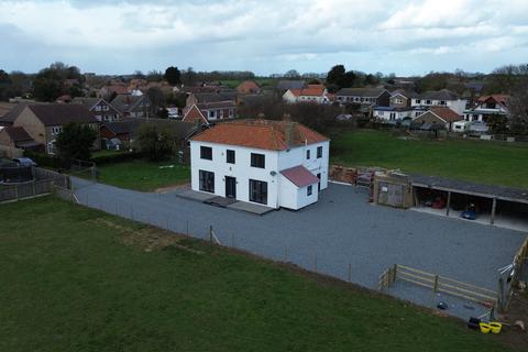 5 bedroom detached house for sale, Humber Lane, Welwick, HU12 0SA