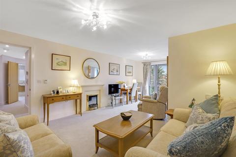 2 bedroom apartment for sale, Shotfield, Wallington, SM6 0BL