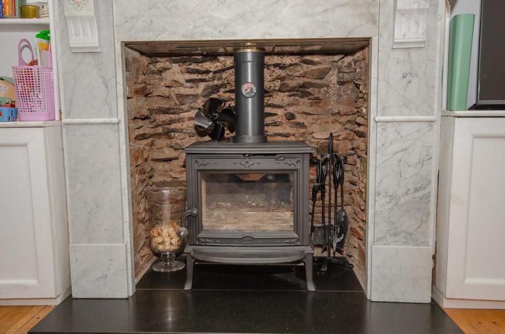 Lounge fireplace.jpg