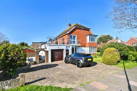 3 bedroom detached house for sale, Upper Kings Drive, Eastbourne