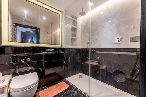 1 bedroom flat to rent, The Corniche, Albert Embankment, London, SE1