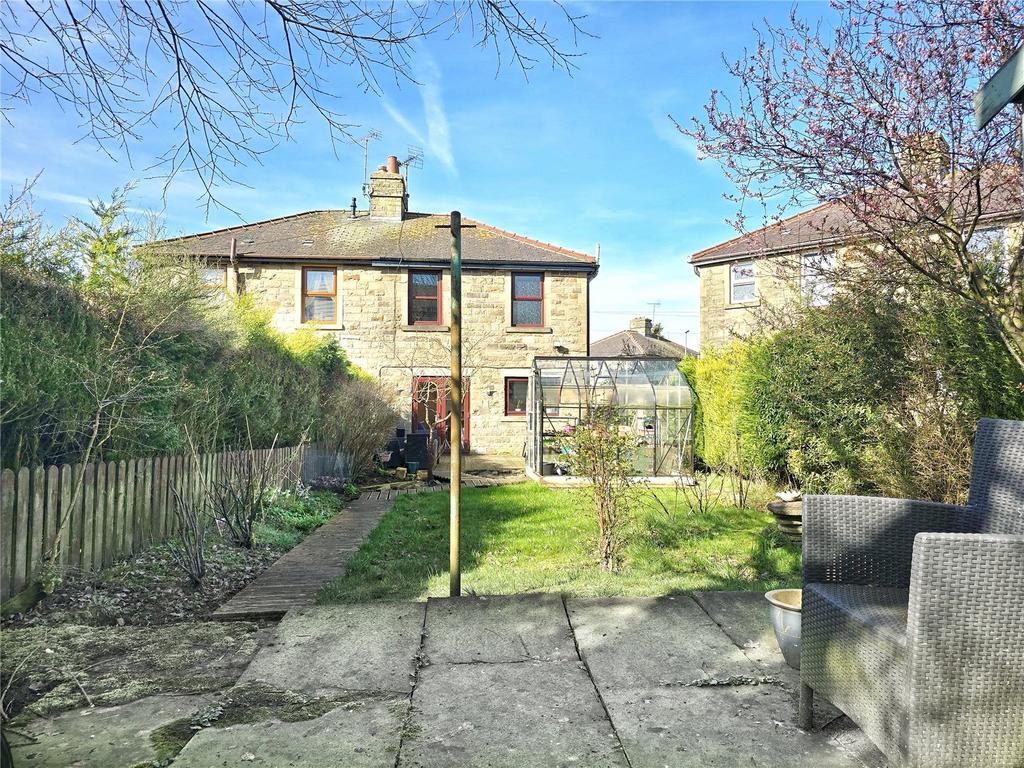 Large Rear Gardens
