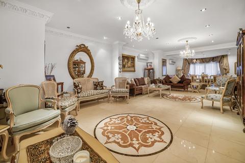undefined, Audley Road, London, W5