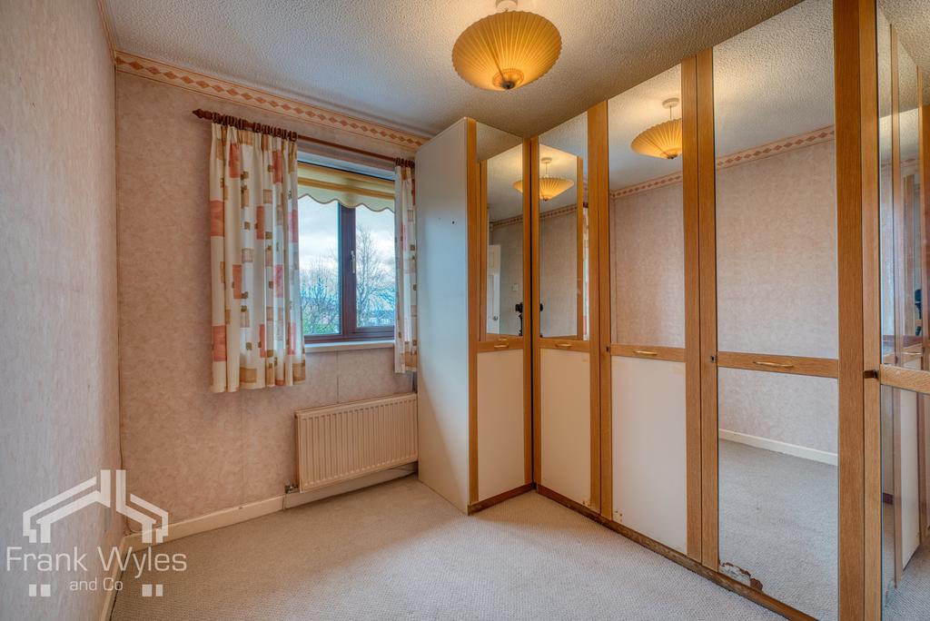 D751679 hdr