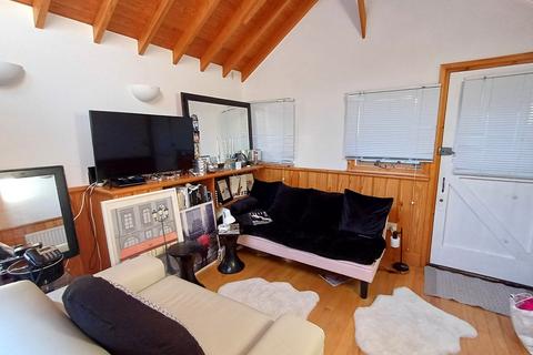 1 bedroom bungalow to rent, Charles Street, Herne Bay, CT6