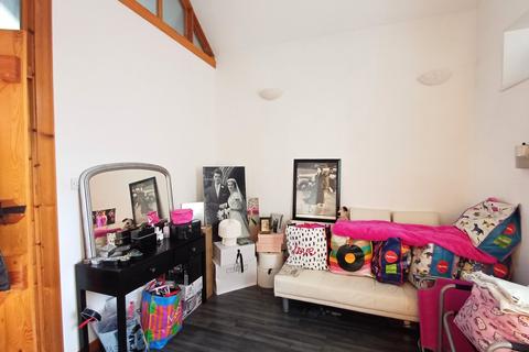 1 bedroom bungalow to rent, Charles Street, Herne Bay, CT6