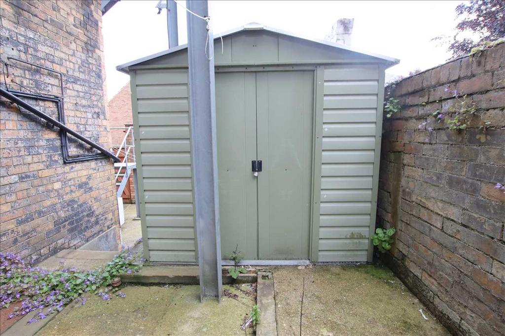 Storage shed
