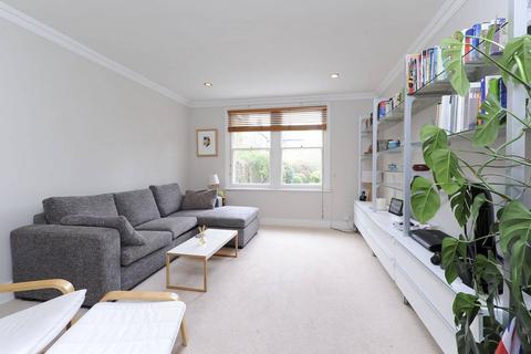 2 bedroom flat to rent, Abbeville Road, Clapham, London, SW4