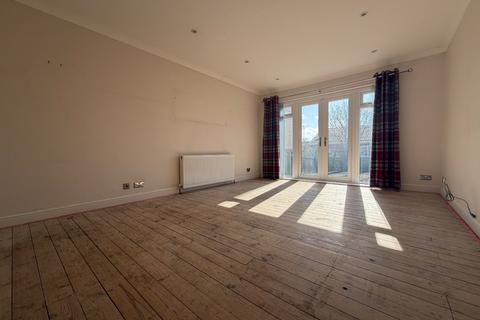 2 bedroom bungalow for sale, Beacon Drive, Newcastle upon Tyne NE13