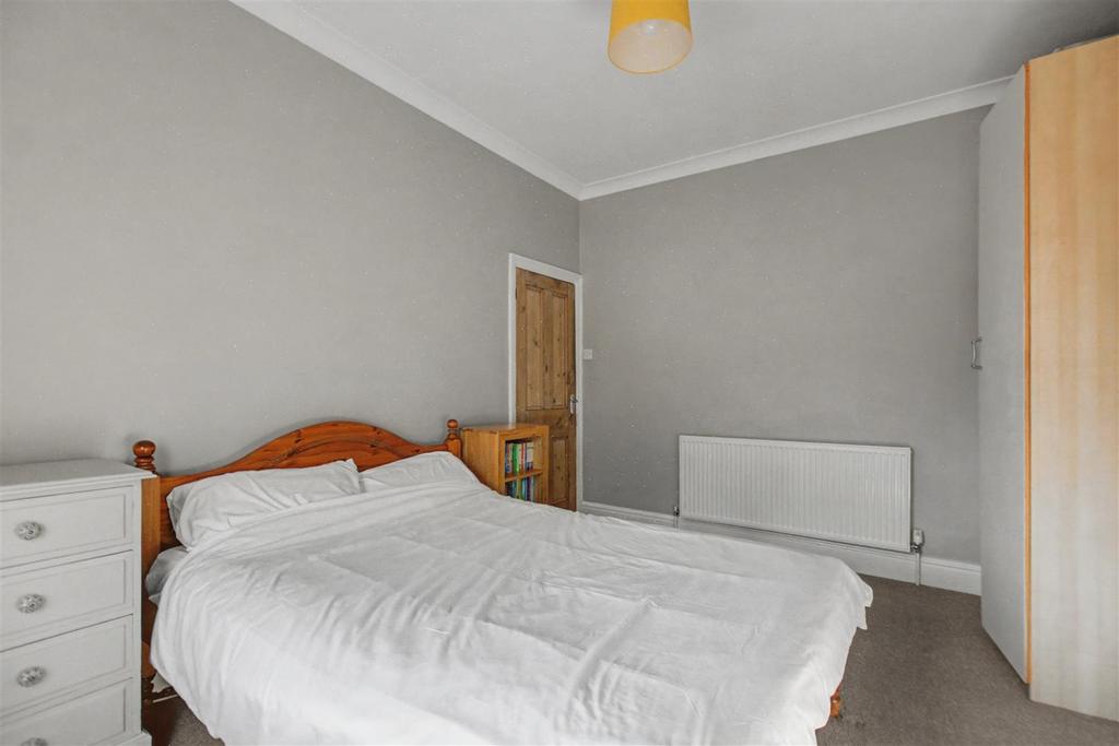 Bedroom 2 2.jpeg