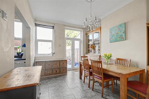 3 bedroom semi-detached house for sale, Westminster Avenue, Sandiacre, Nottingham