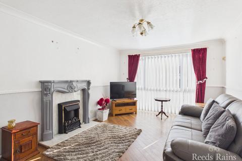 undefined, Astral Way, Hull HU7